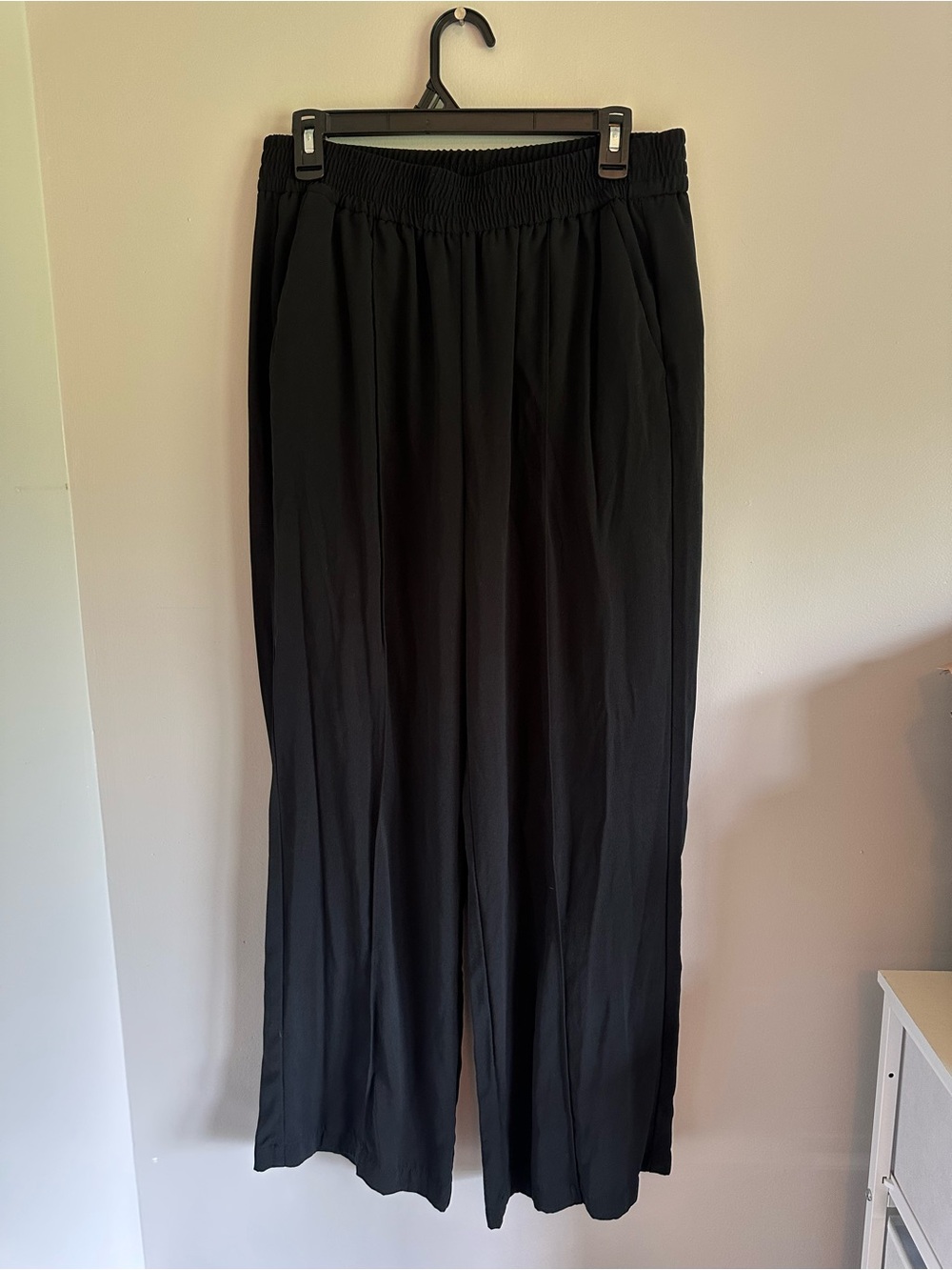 Black Wide Leg Elastic Waist Pants